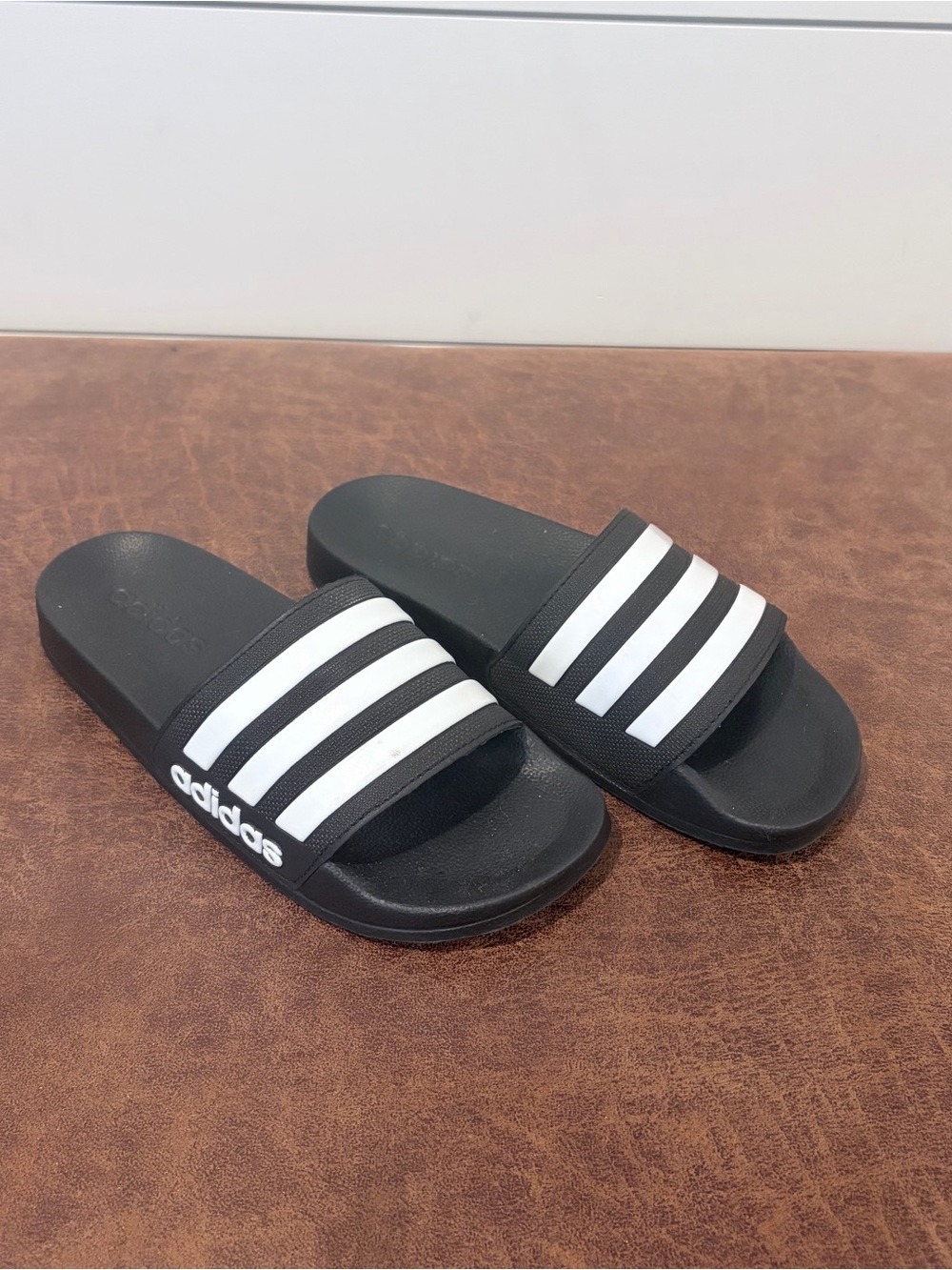 adidas Adilette Slides Black White Sportcore Athleisure Y2K Sporty 4 Kids Youth - Picture 3 of 7